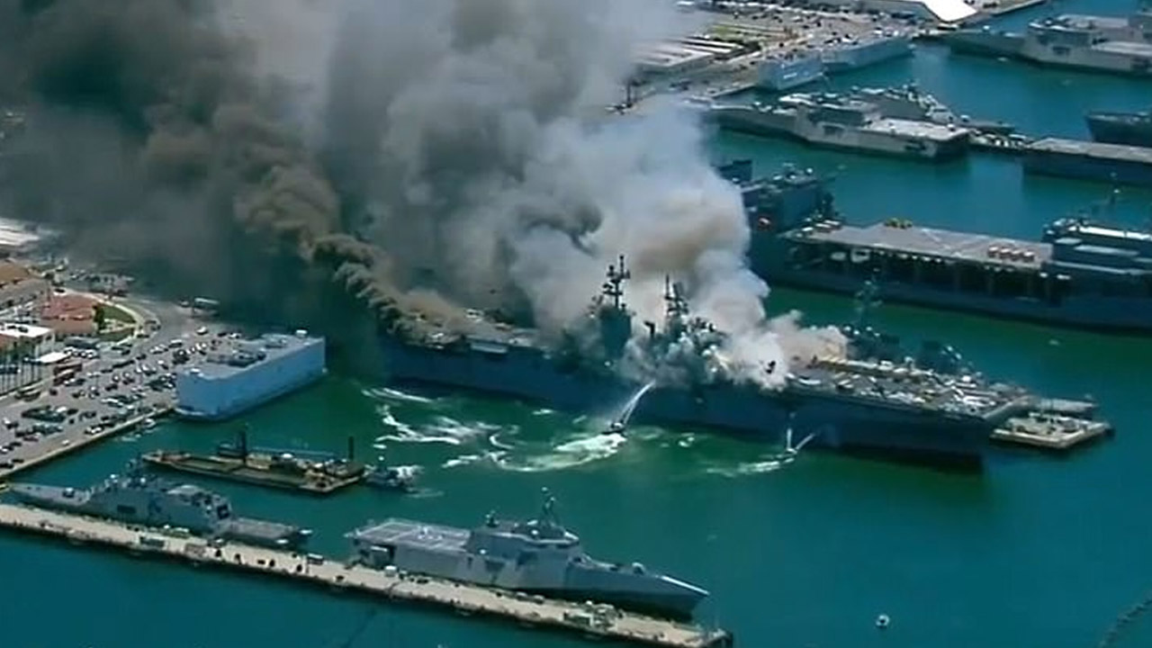 Massive fire breaks out on Navy Ship at San Diego base – FBC News