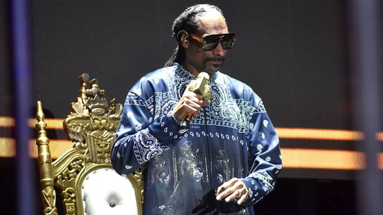 Snoop Dogg's Super Bowl Halftime Performance Boycotted by Police Group