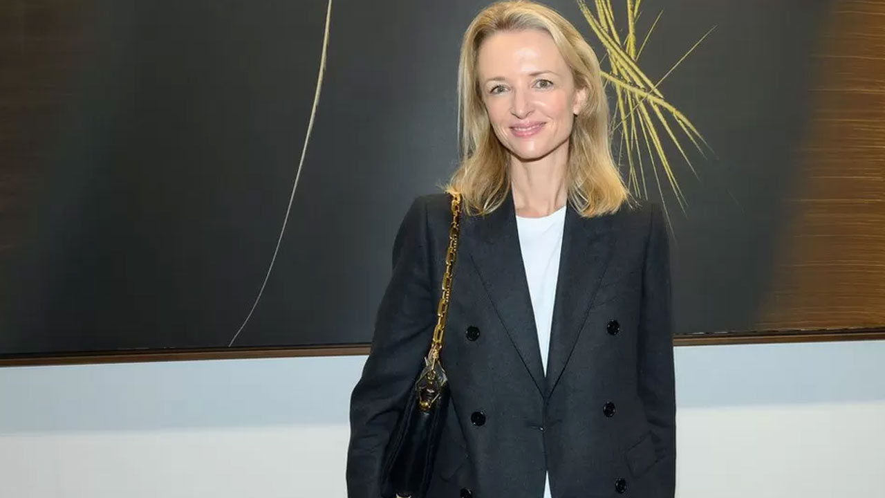 World's richest person Bernard Arnault appoints daughter to run Dior : The  Tribune India