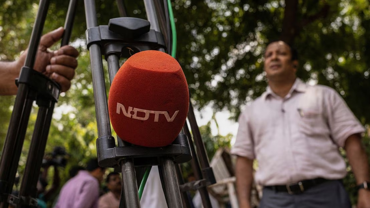 Twitter accounts for Indian news outlets ANI, NDTV restored after  suspension – FBC News