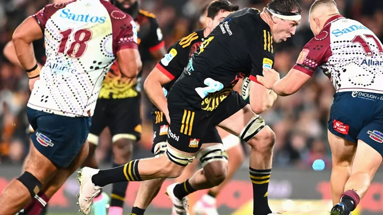 Reds snap 21-game, 10-year NZ drought to beat Chiefs - Super Rugby