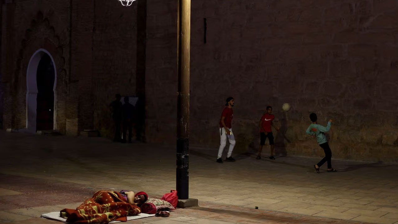 How I Got On Playing A Street Fishing Game In Marrakech - Challenge Fifty  Two