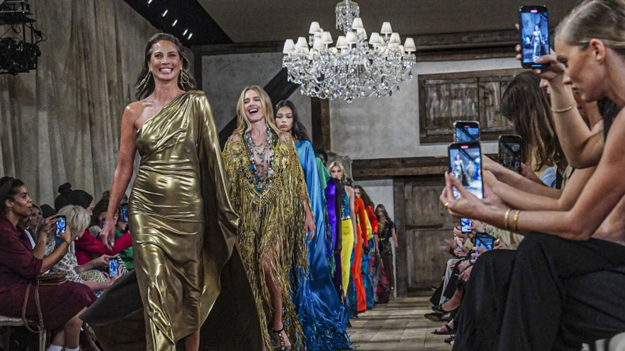 Ralph Lauren's First West Coast Fashion Show Draws Jennifer Lopez