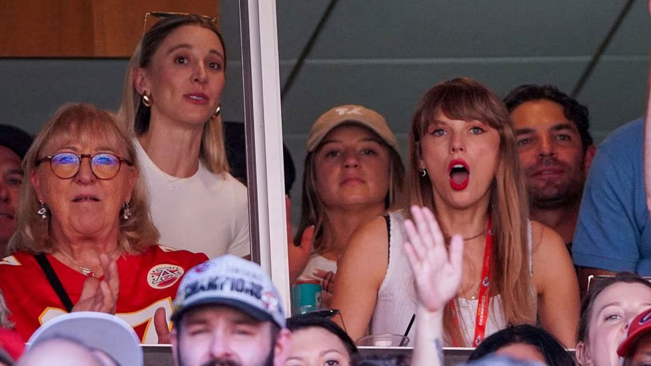 Potential of Taylor Swift at Chiefs-Jets causes ticket price increase – NBC  New York