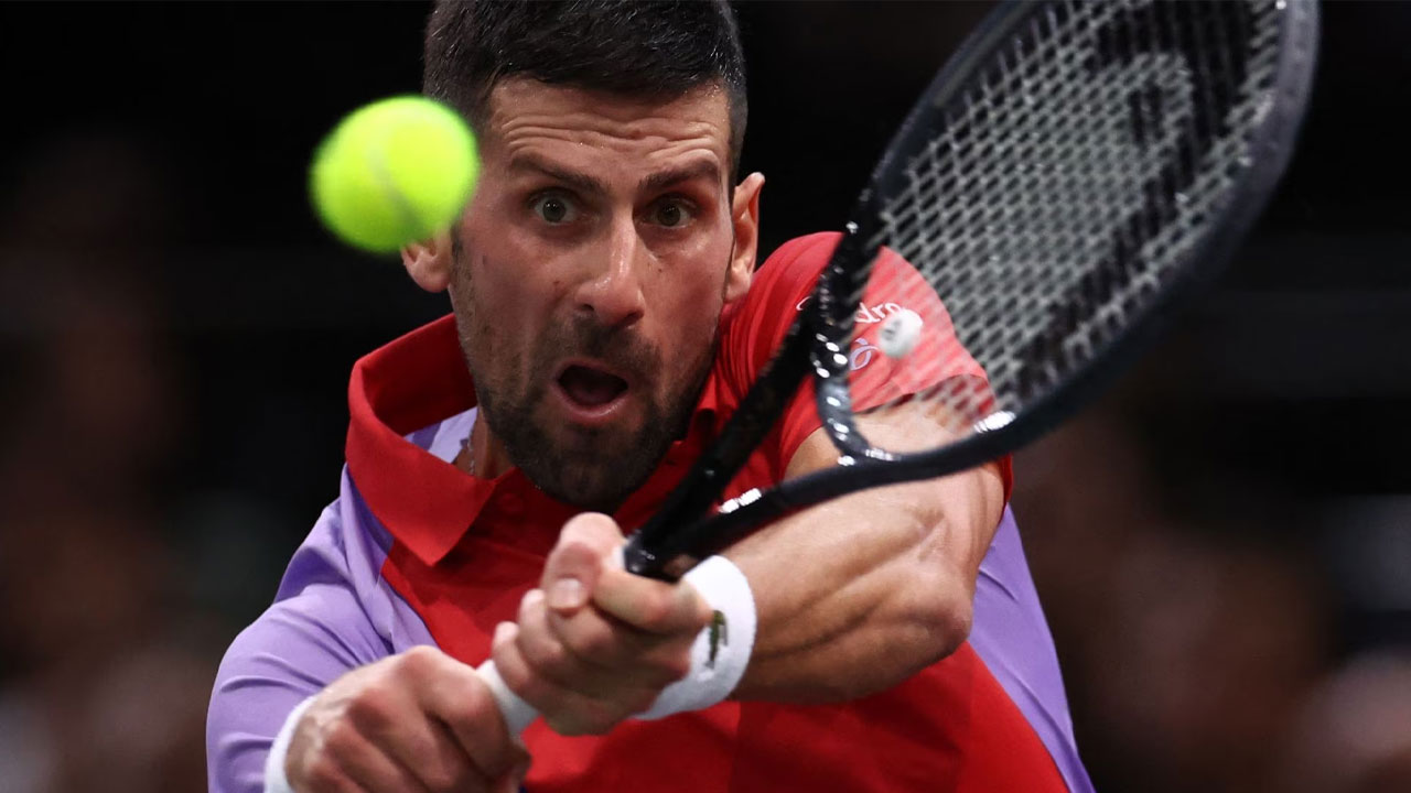 Djokovic extends unbeaten streak, Auger-Aliassime, Medvedev sail