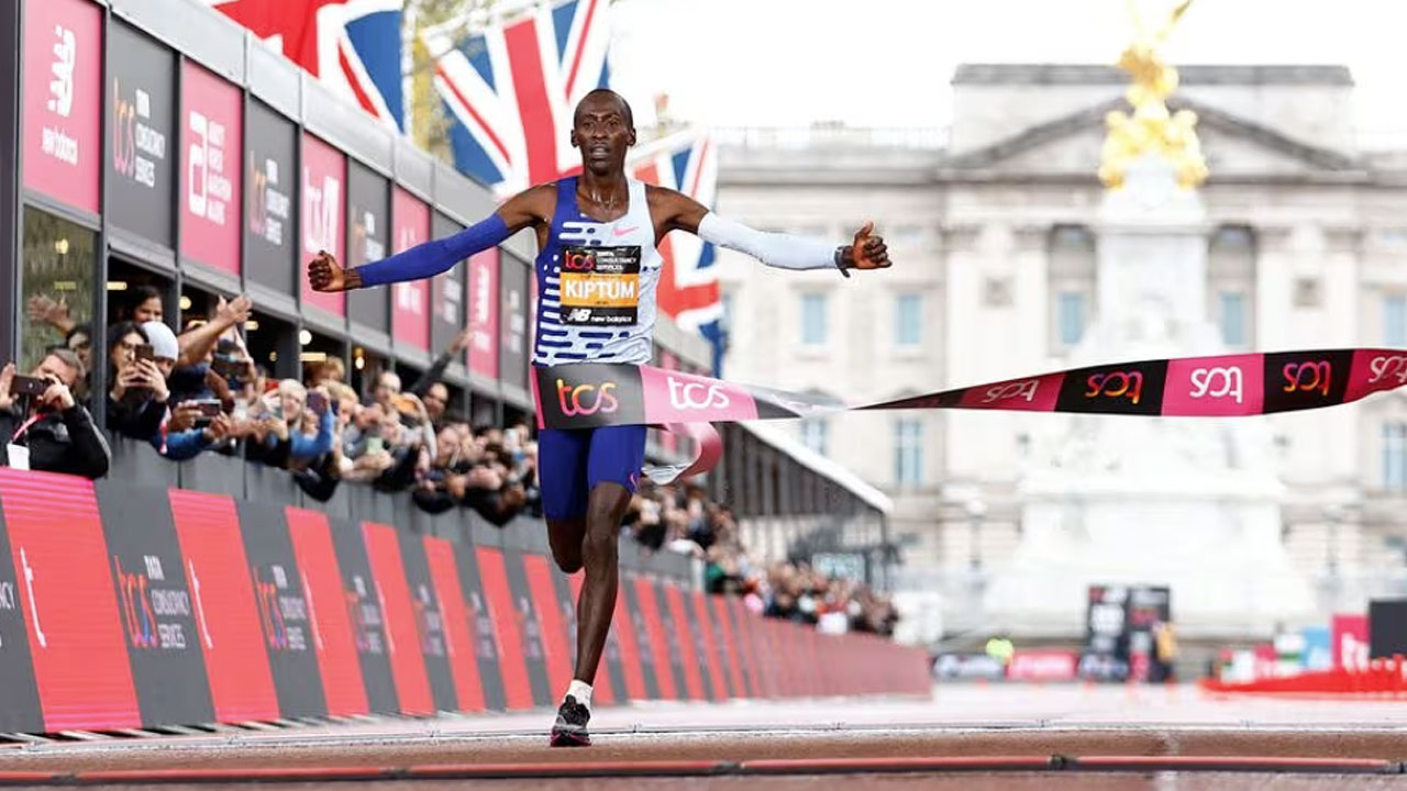 Family mourns Kenya's marathon prodigy Kelvin Kiptum – FBC News