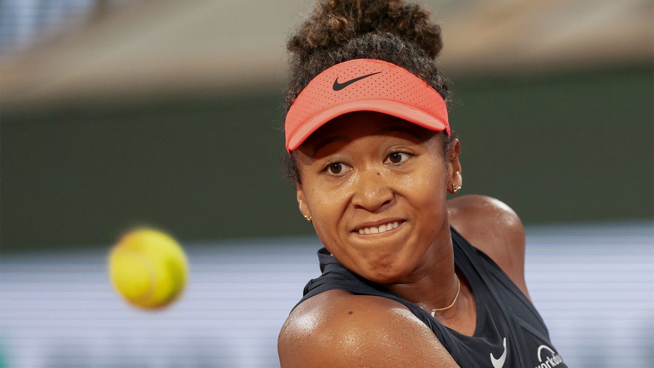 Naomi Osaka ends drought on grass